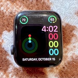 Apple Watch Series 5 44mm GPS, Space Gray Aluminum Case + Nike Sport Band
